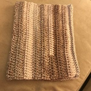 Tube fitted scarfs, hats and infinity scarfs